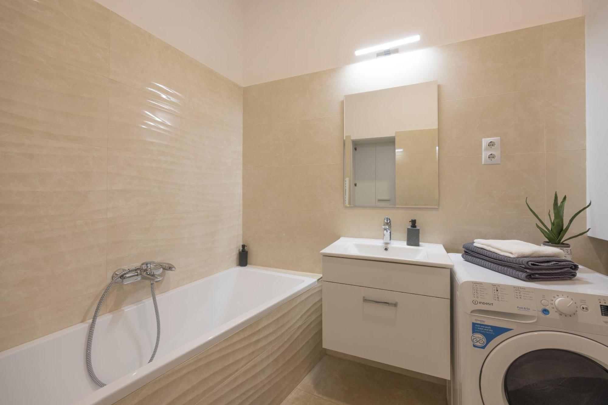 Majestic Dream Home In The Heart Of بودابست المظهر الخارجي الصورة
